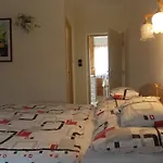 Judit Vendeghaz Guest house