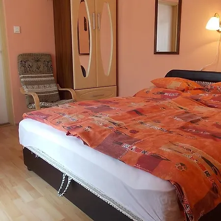 招待所 Judit Vendeghaz Hévíz